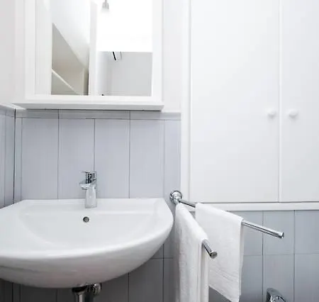Via Giulia Charming New Appartement